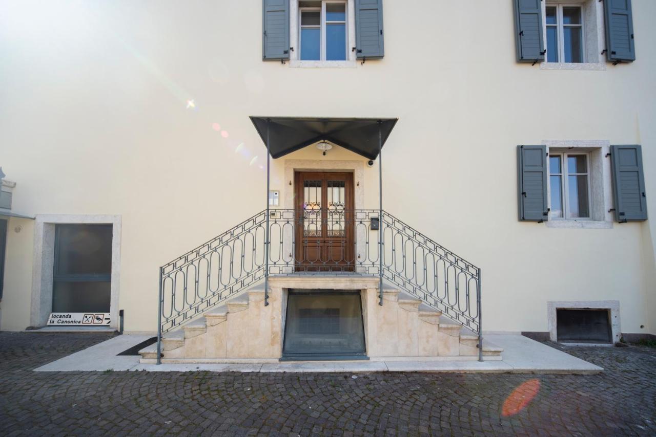 La Canonica Suite Apartments New Location Тренто Екстериор снимка